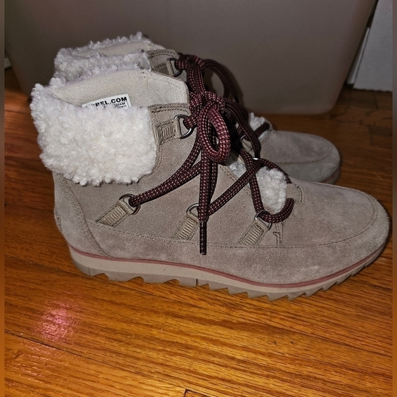 Sorel Harlow Lace Up Cozy Boots Size 7 Gray Sheepskin Collar Waterproof - Picture 1 of 9